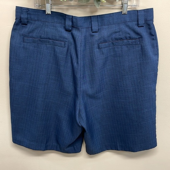 Izod XFG Performance Golf Shorts Flat Front Navy 38 - Picture 2 of 13